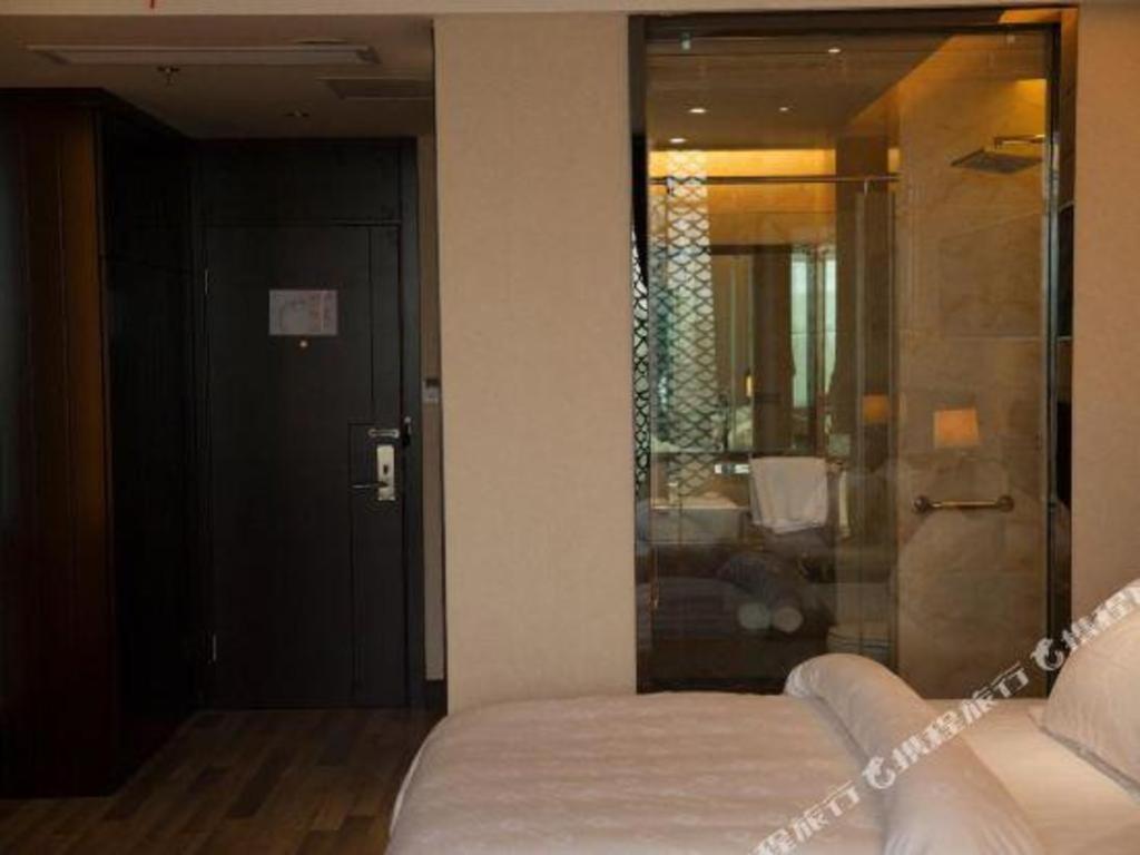 Jinjiang Metropolo Hotel - Liyang Tianmu Lake Changzhou  Exterior photo
